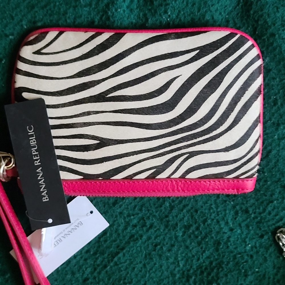 Purses - Picture 6 of 7